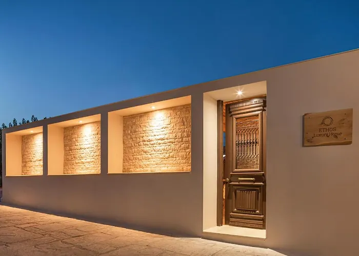 Ethos Luxury Home - Seaview Villa With Hot-Tub!