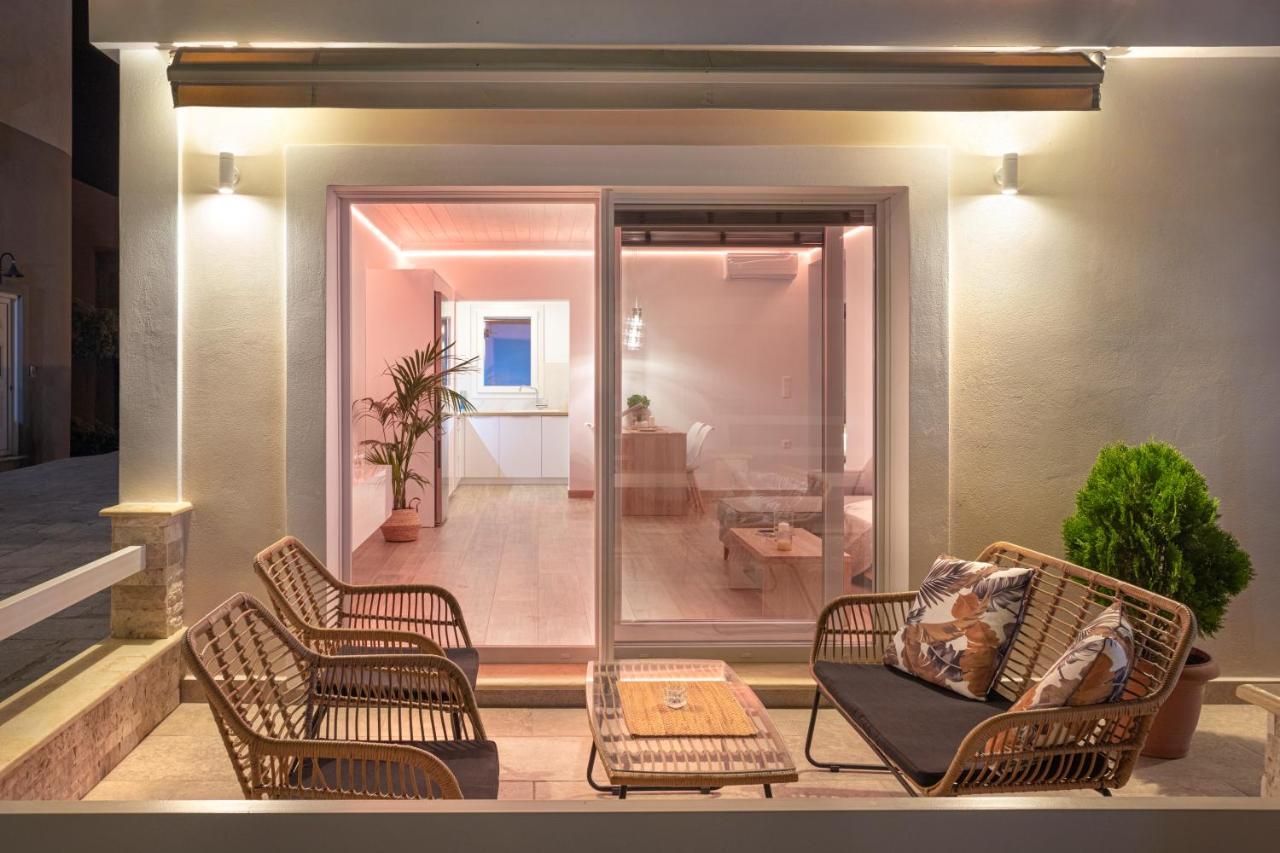 Ethos Luxury - Seaview With Hot-tub! Villa